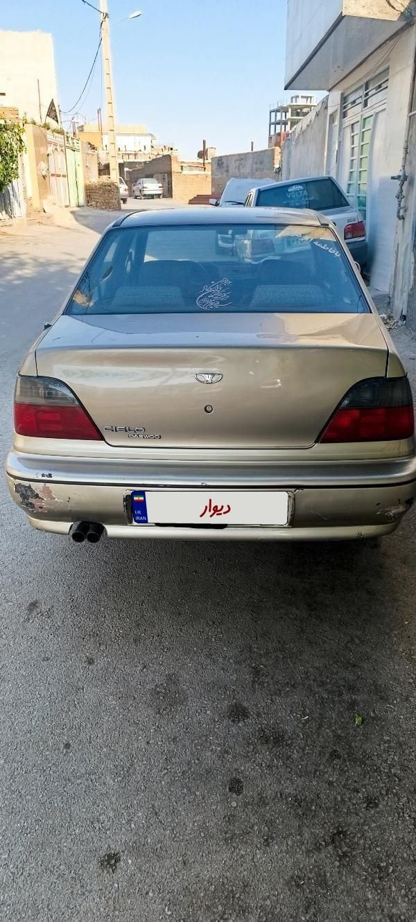 دوو سیلو سدان - 1381