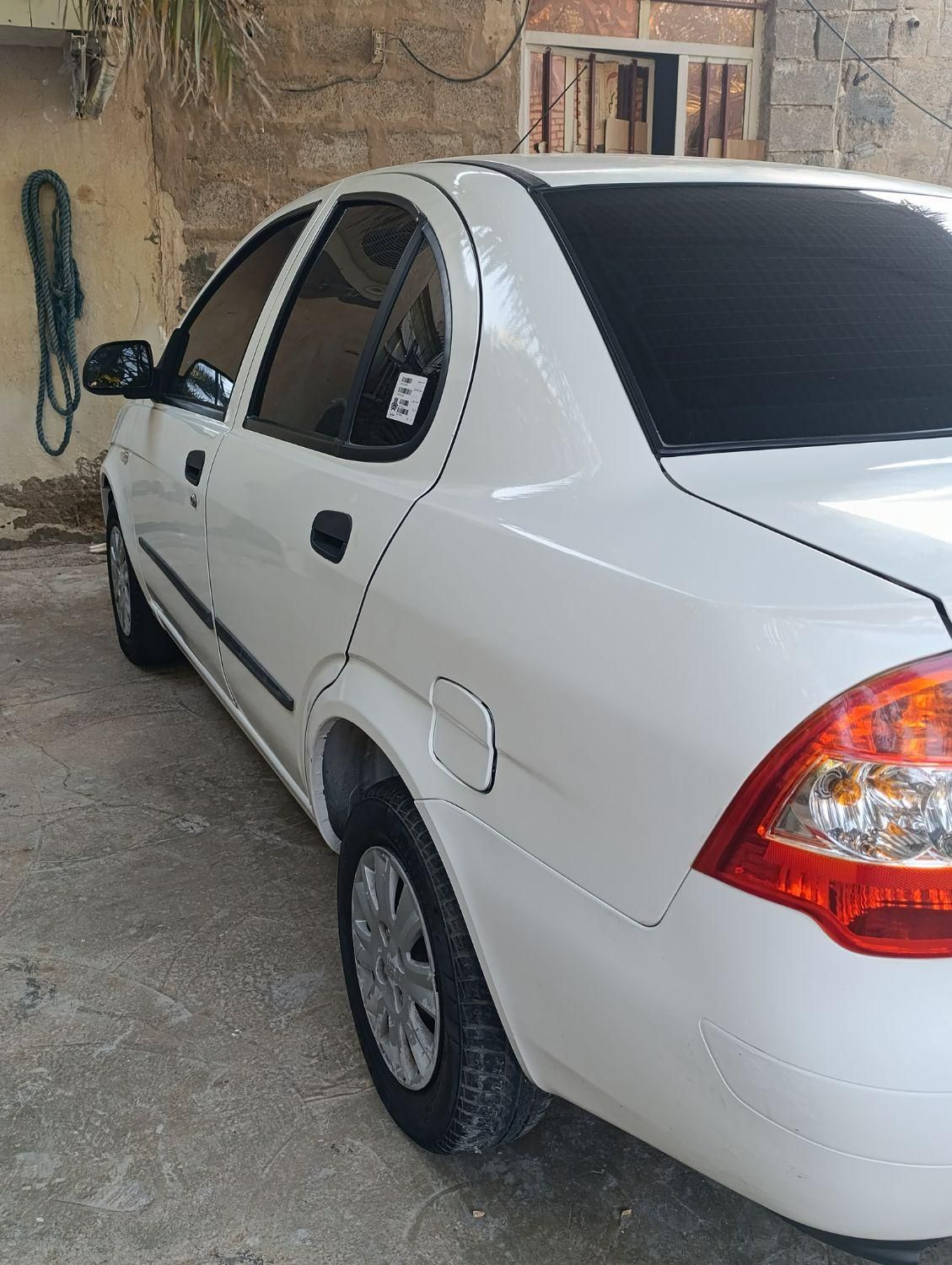 تیبا صندوق دار SX - 1400