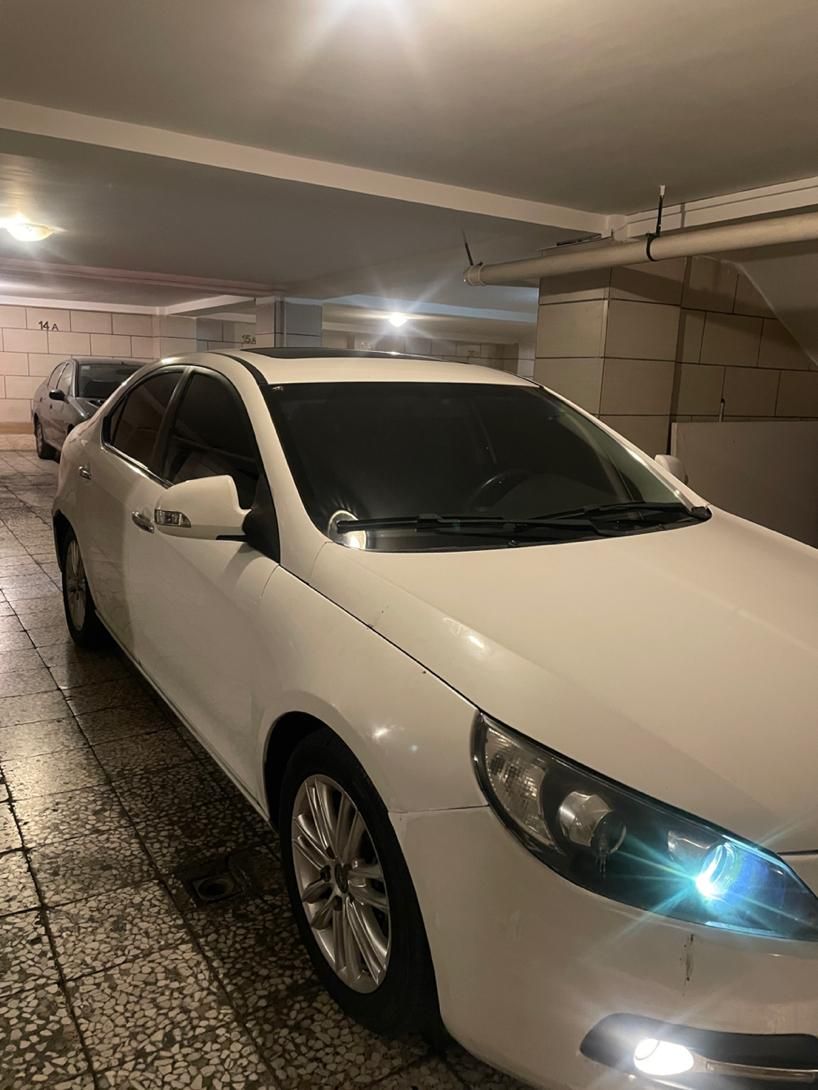 جک J5 اتوماتیک - 1394