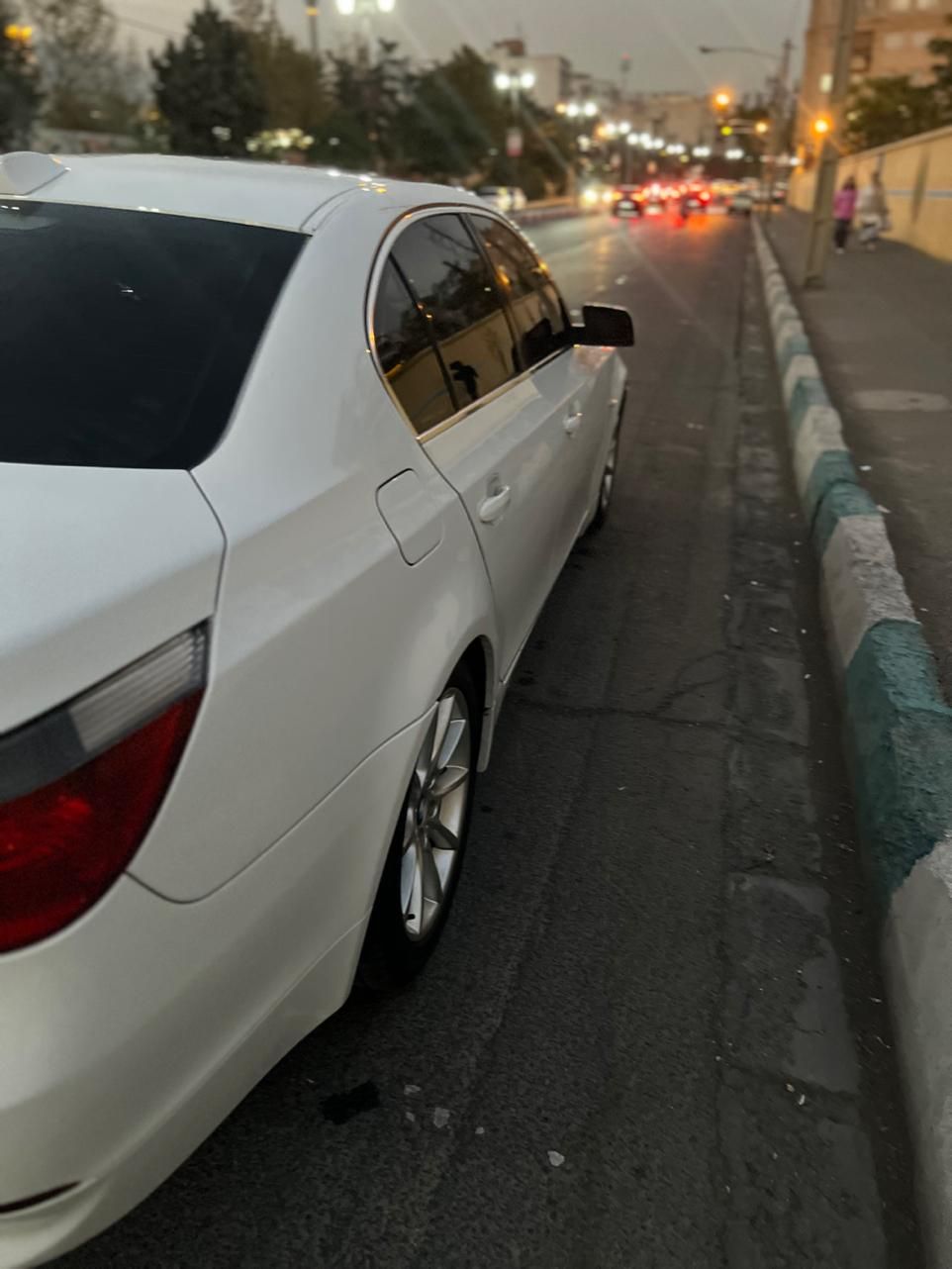 ب ام و سری 5 520i - 2005