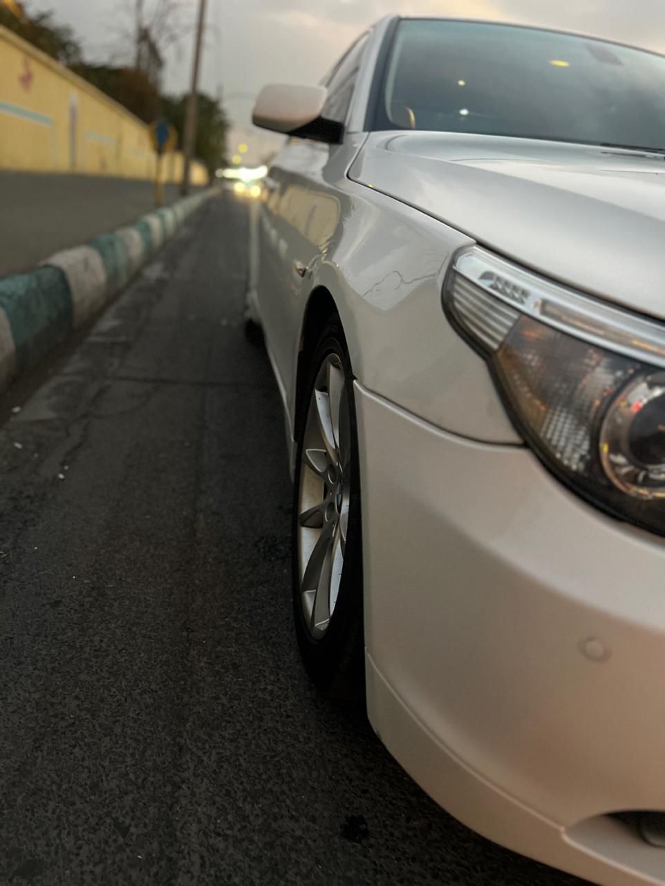 ب ام و سری 5 520i - 2005