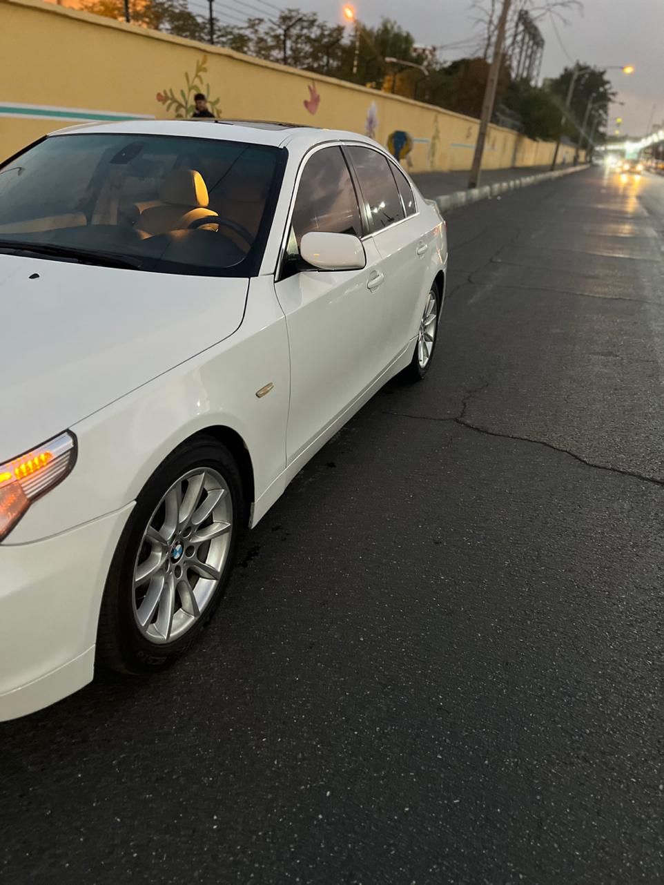 ب ام و سری 5 520i - 2005