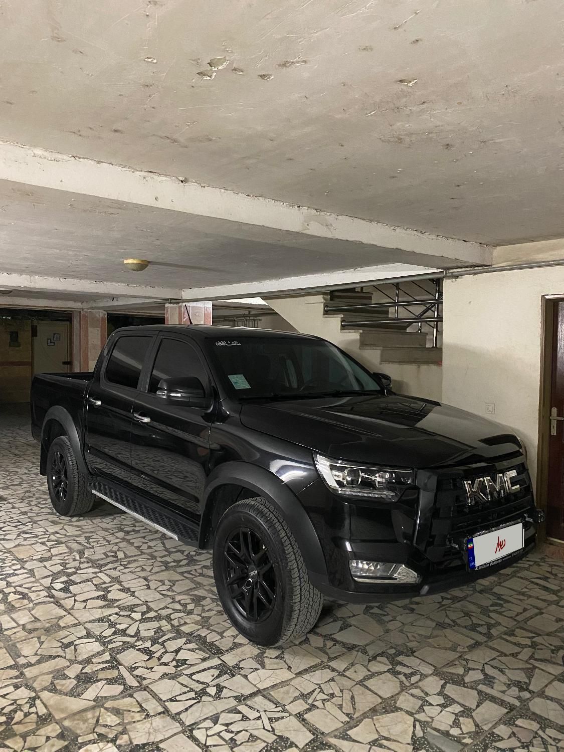 خودرو کی ام سی، T8 آگهی ann_19401139