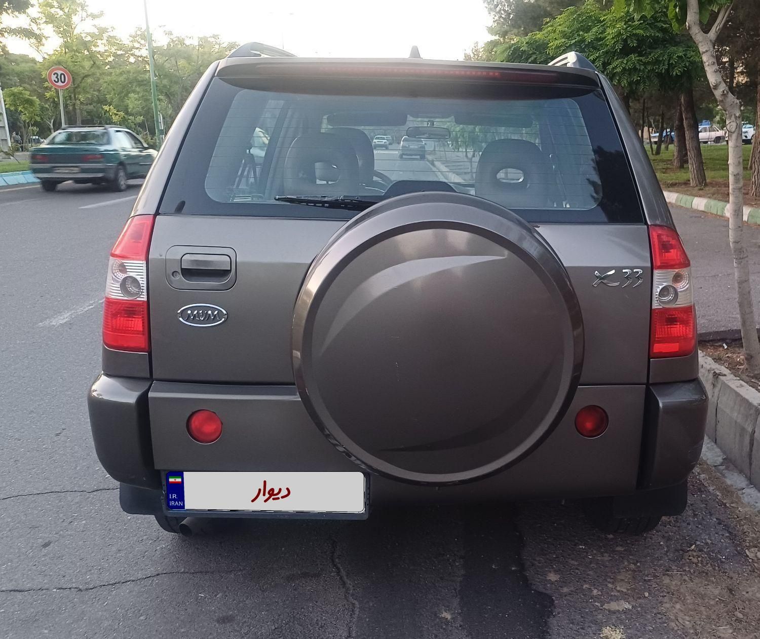 خودرو ام وی ام، X33 آگهی ann_19401242