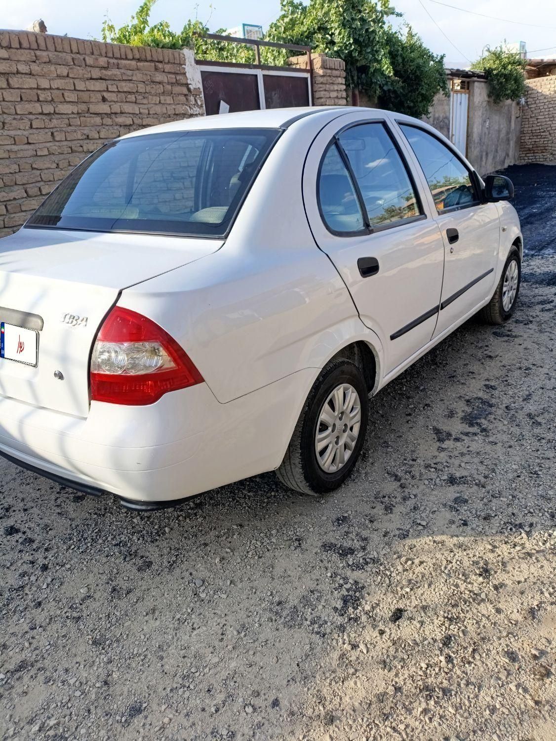 تیبا صندوق دار SX - 1396