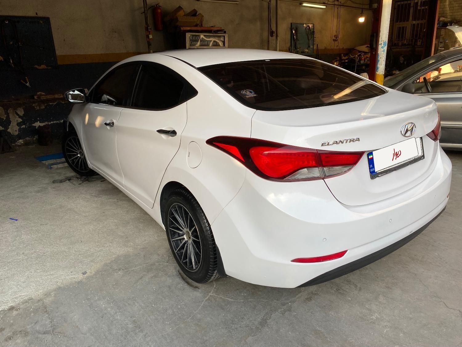 هیوندای النترا 1.8 لیتر - 2014