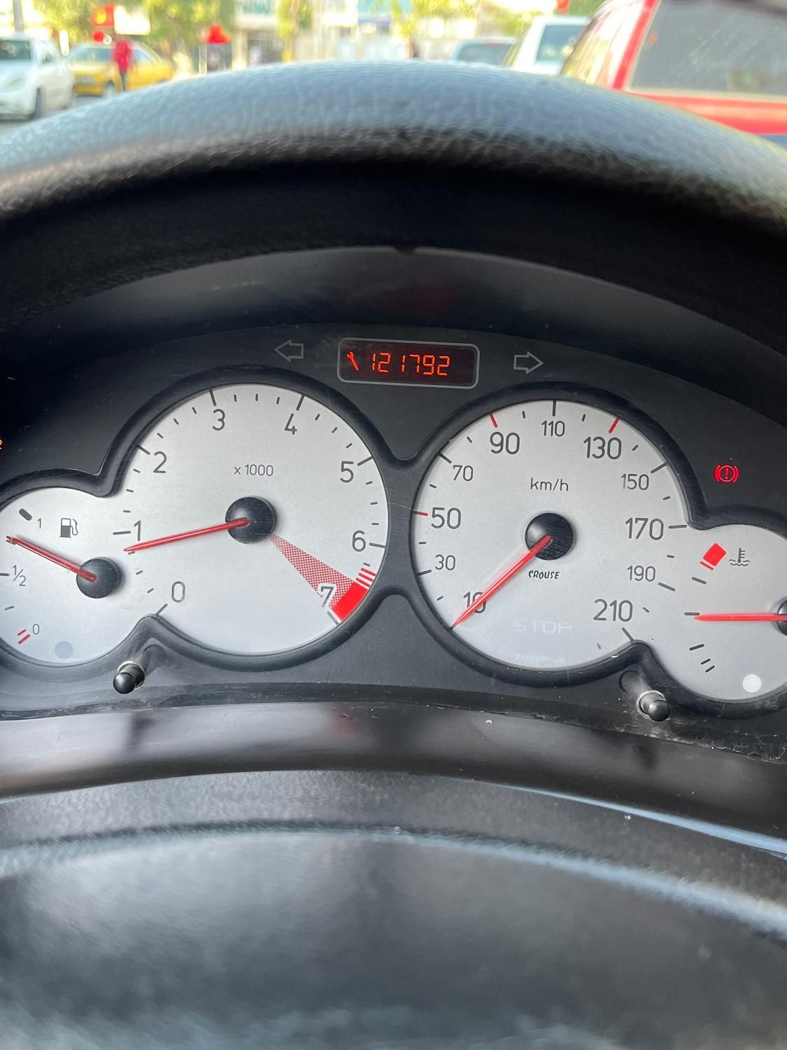 پژو ۲۰۶ صندوق دار v8 - 1394