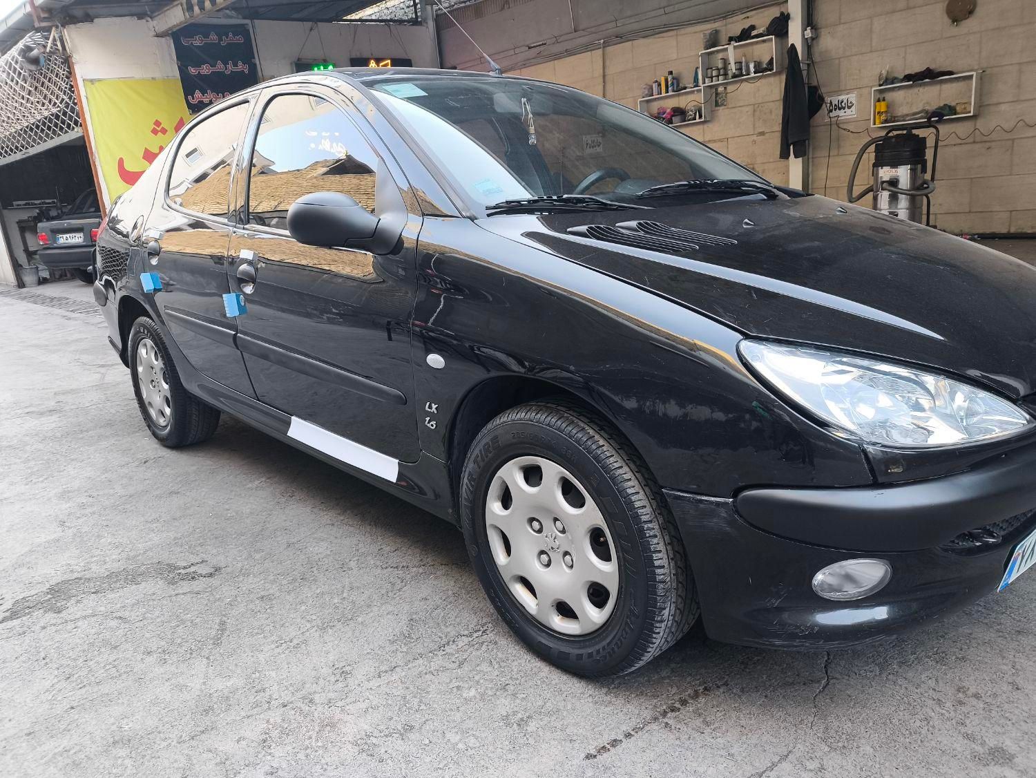پژو ۲۰۶ صندوق دار v8 - 1393