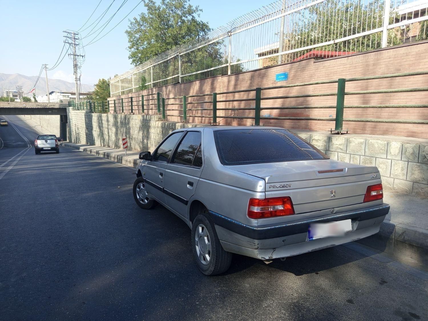 پژو 405 SLX بنزینی  XU7 - 1389