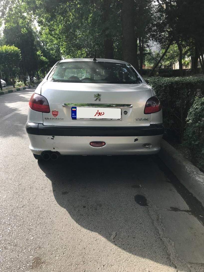 پژو ۲۰۶ صندوق دار v8 - 1386