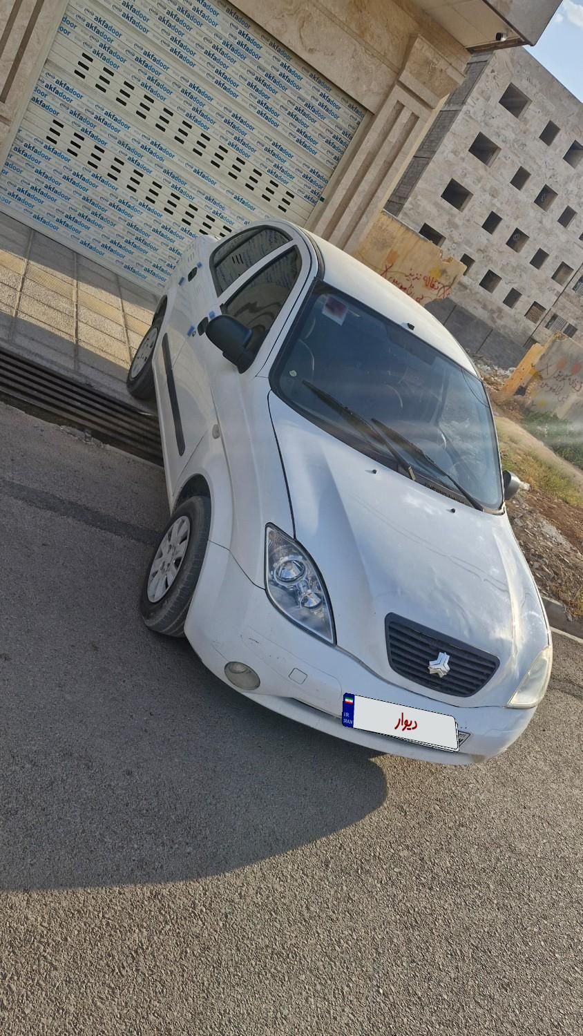تیبا صندوق دار SX - 1395