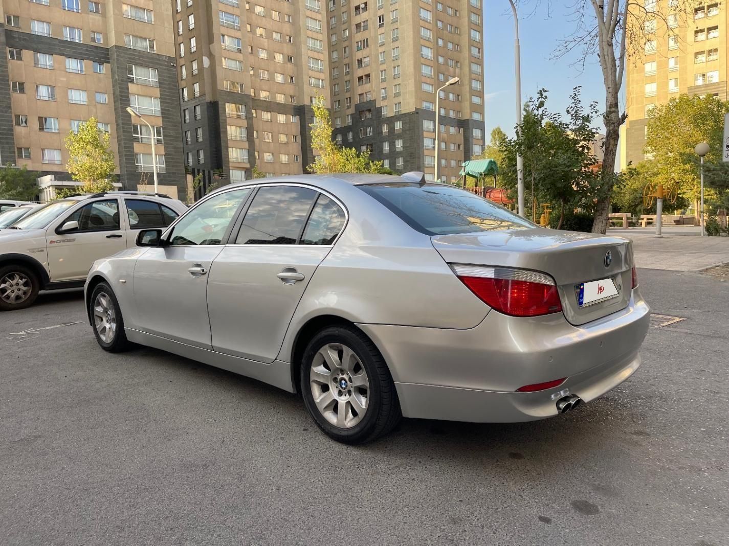 خودرو ب ام و، سری 5 آگهی ann_19401866