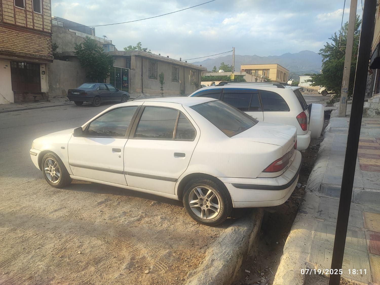 سمند LX XU7 - 1396