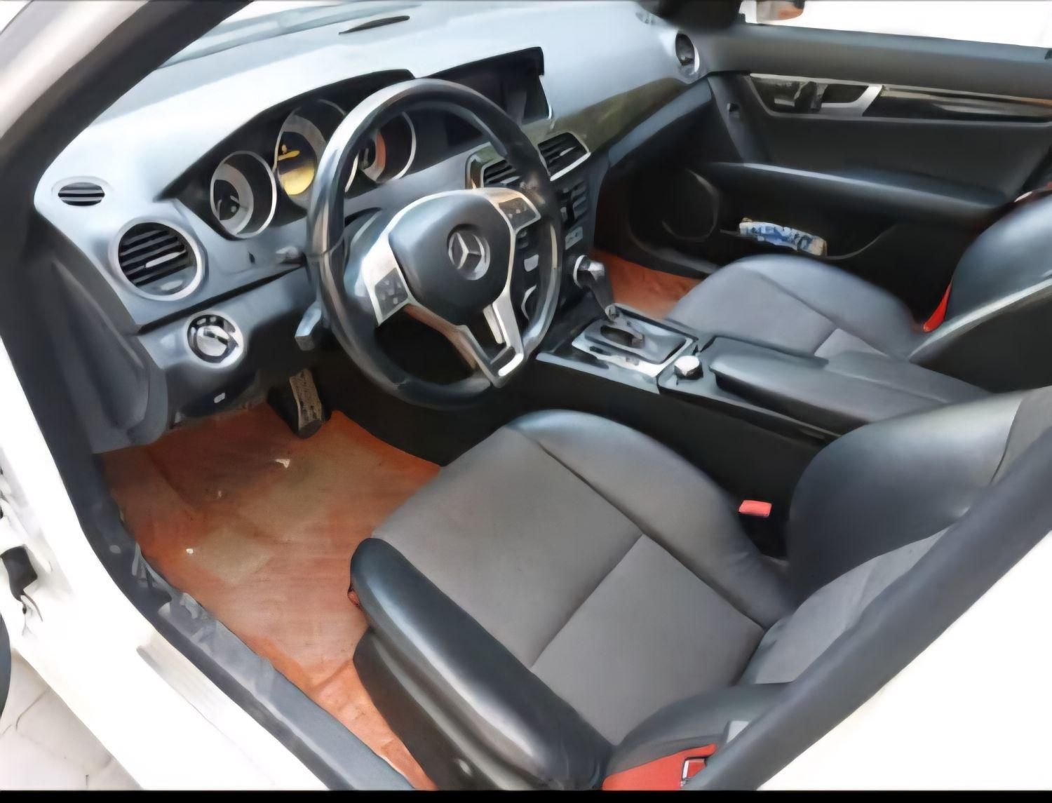 بنز C 300 فول - 2012