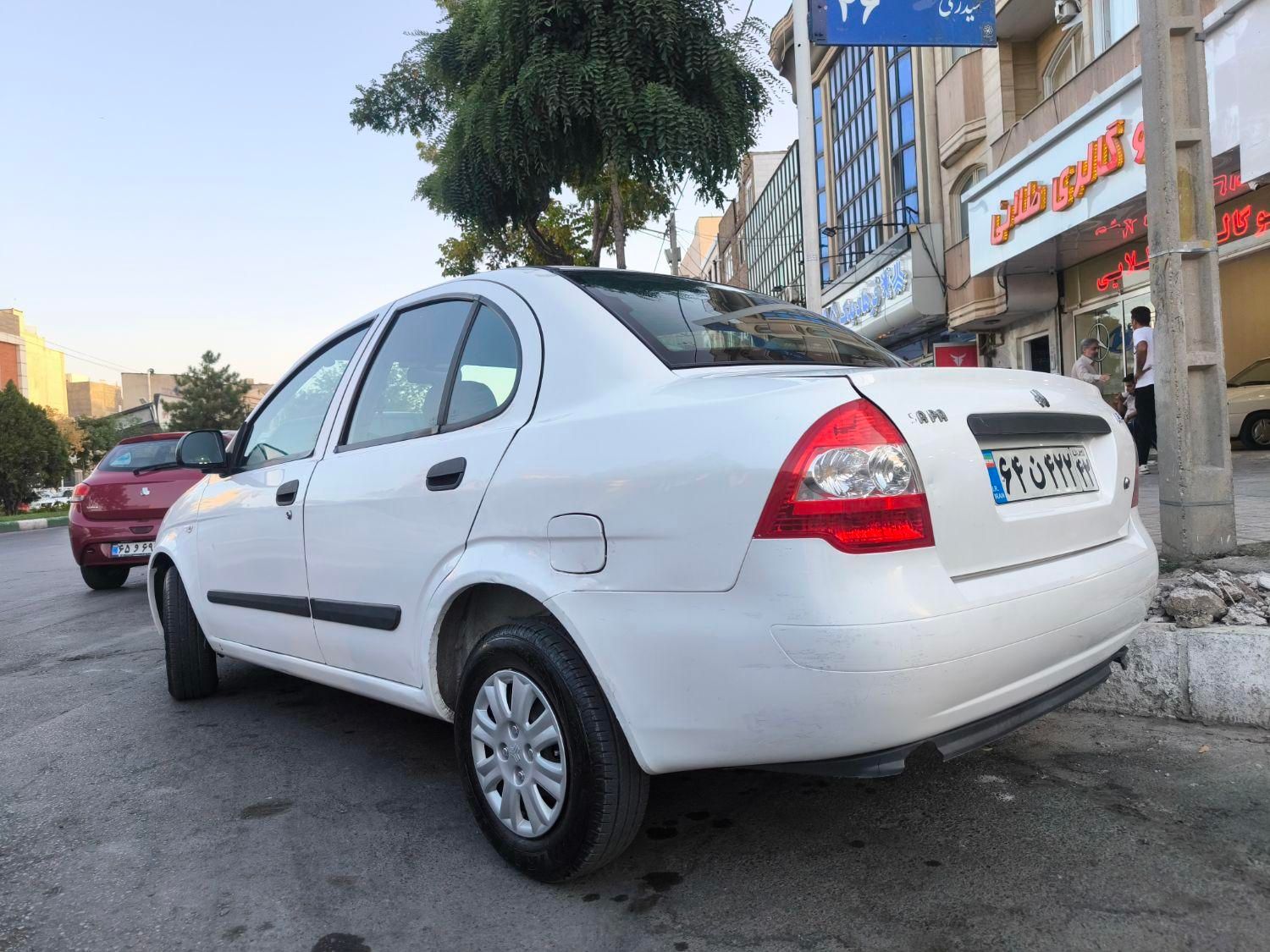تیبا صندوق دار EX - 1395
