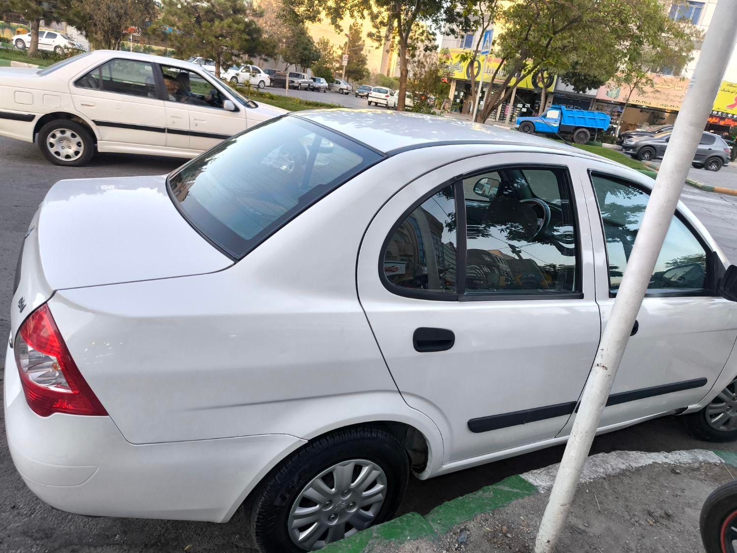 تیبا صندوق دار EX - 1395