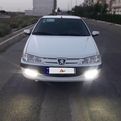 پژو پارس XU7P - 1402
