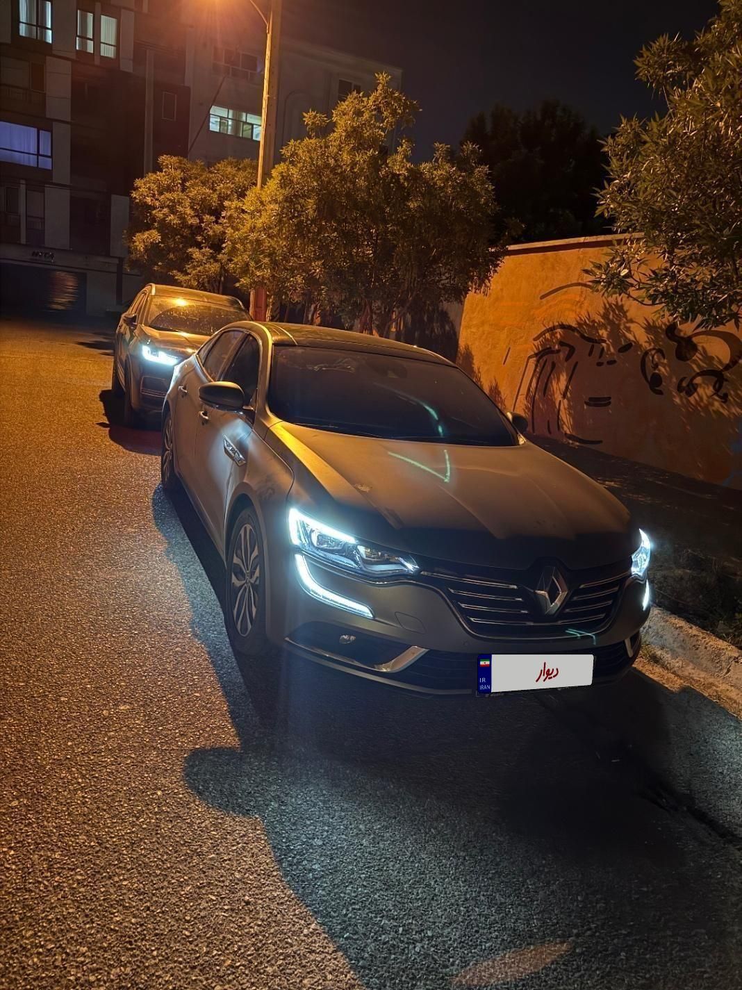 خودرو رنو، تالیسمان آگهی ann_19402312