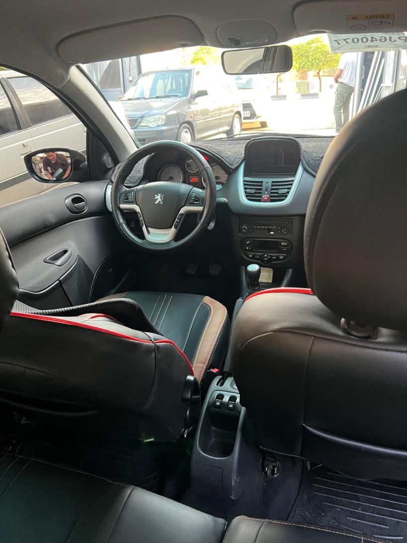 پژو ۲۰۷ صندوق دار دنده ای - 1402