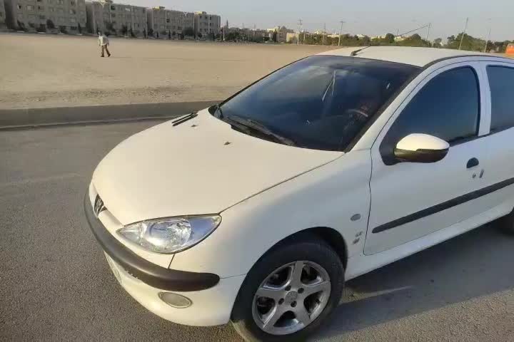 خودرو پژو، ۲۰۶ صندوق دار آگهی ann_19402374