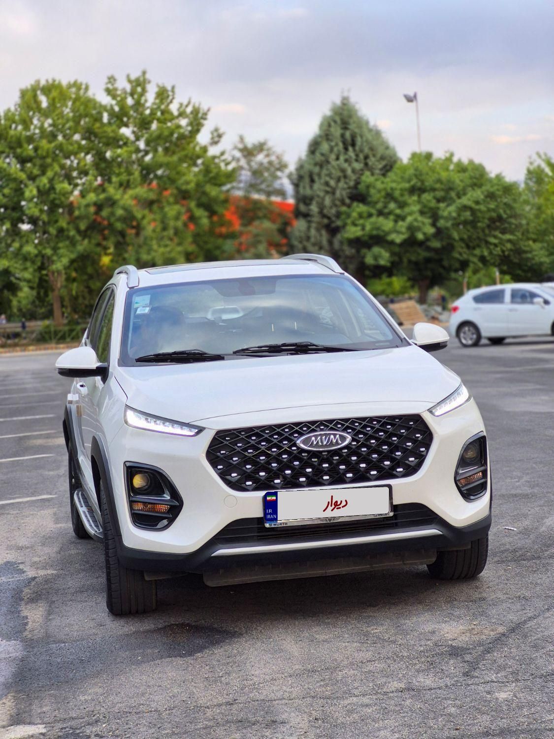 ام وی ام X22 پرو اتوماتیک اکسلنت - 1403