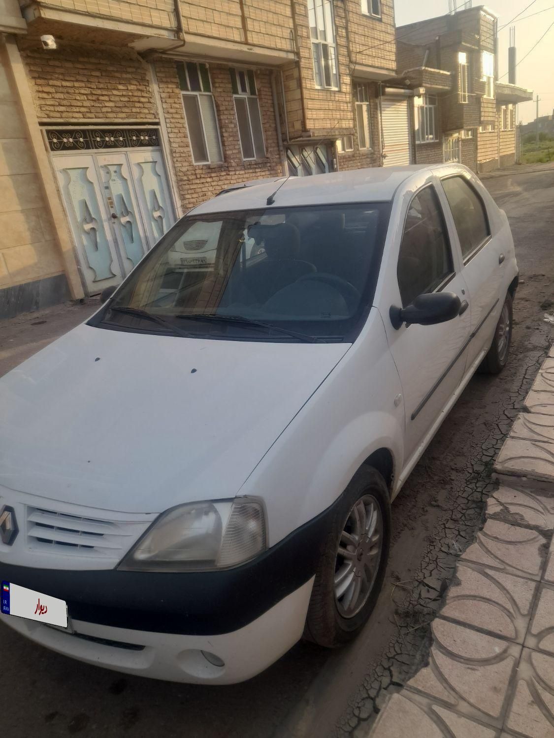 رنو تندر 90 E2 - 1393