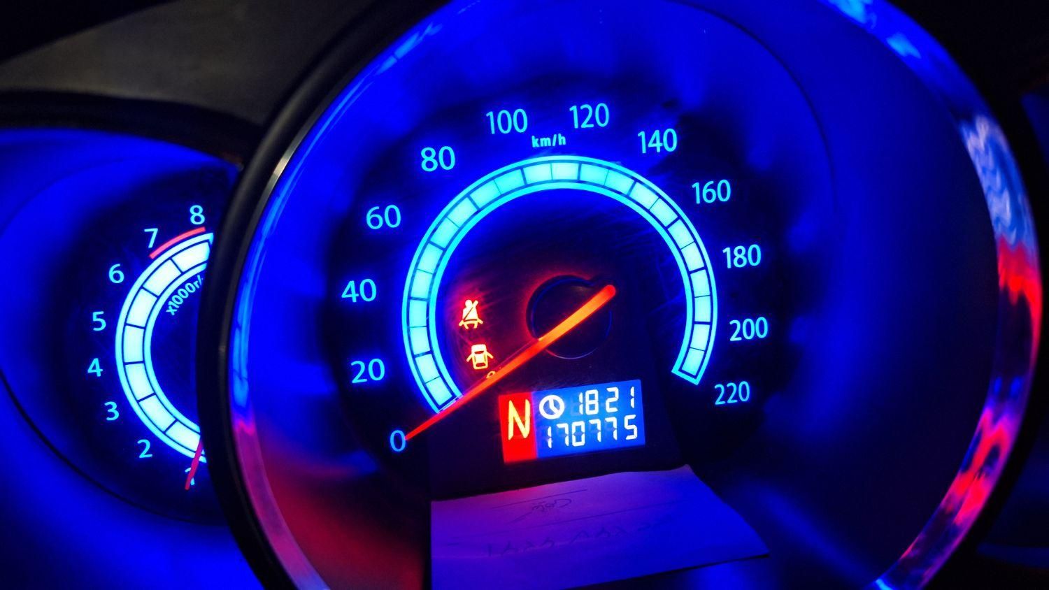 جک J5 اتوماتیک - 1393