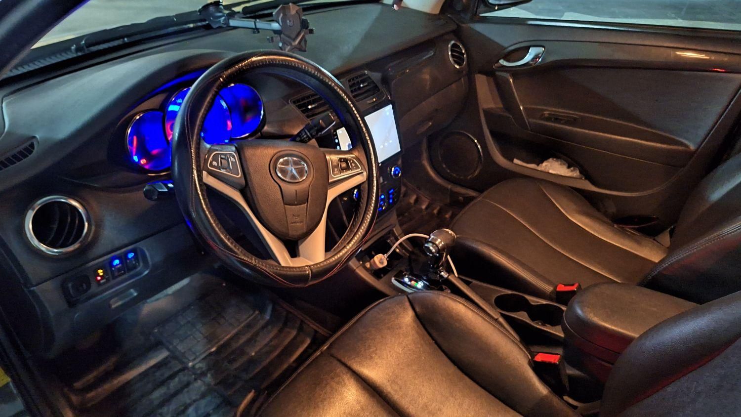 جک J5 اتوماتیک - 1393