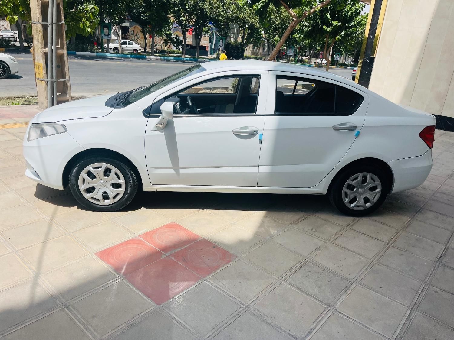 برلیانس H230 دنده‌ای - 1396