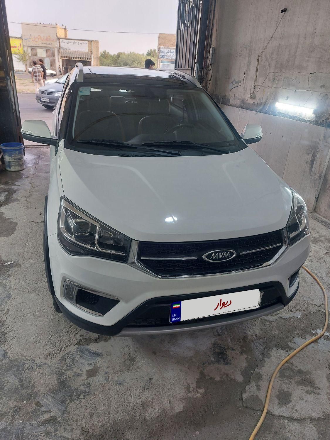 ام وی ام X22 دنده ای اسپرت اکسلنت - 1402