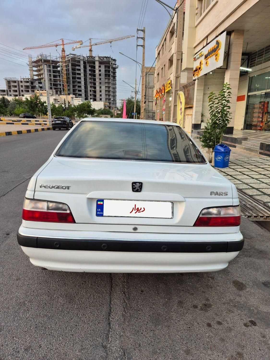 پژو پارس سال - 1392