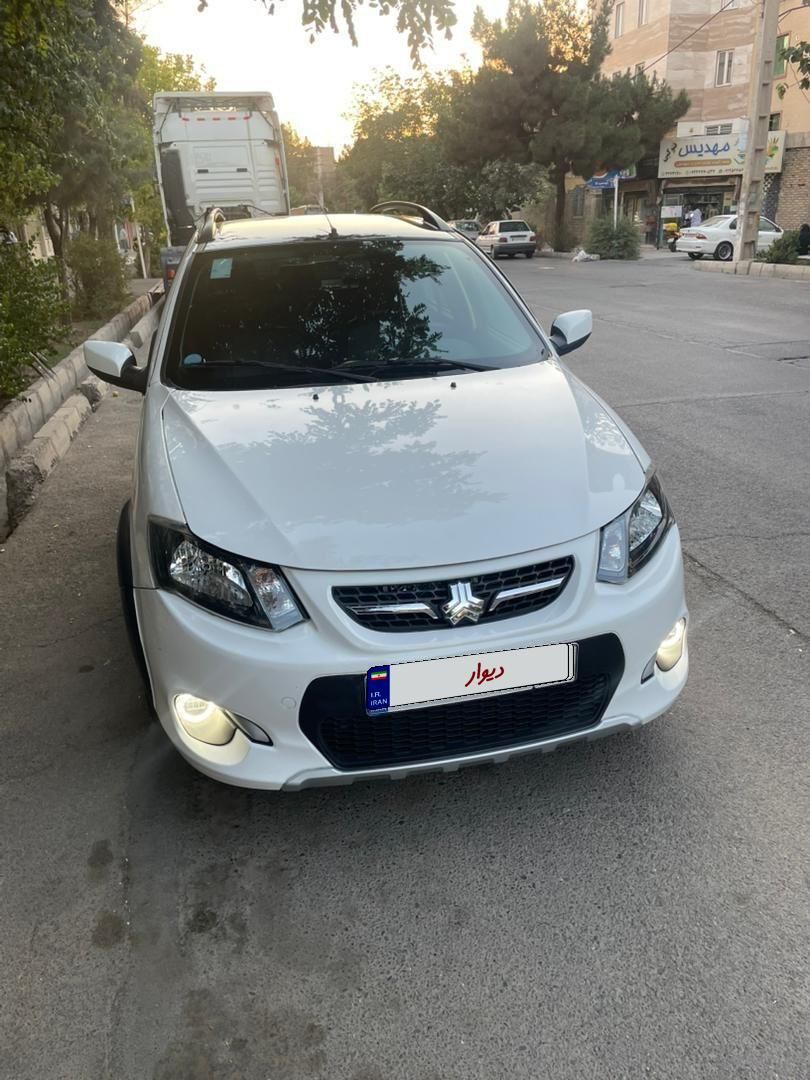 خودرو کوییک، R آگهی ann_19402849