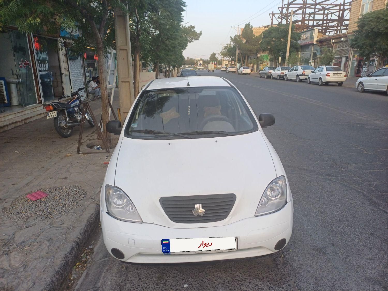 تیبا صندوق دار SX - 1393