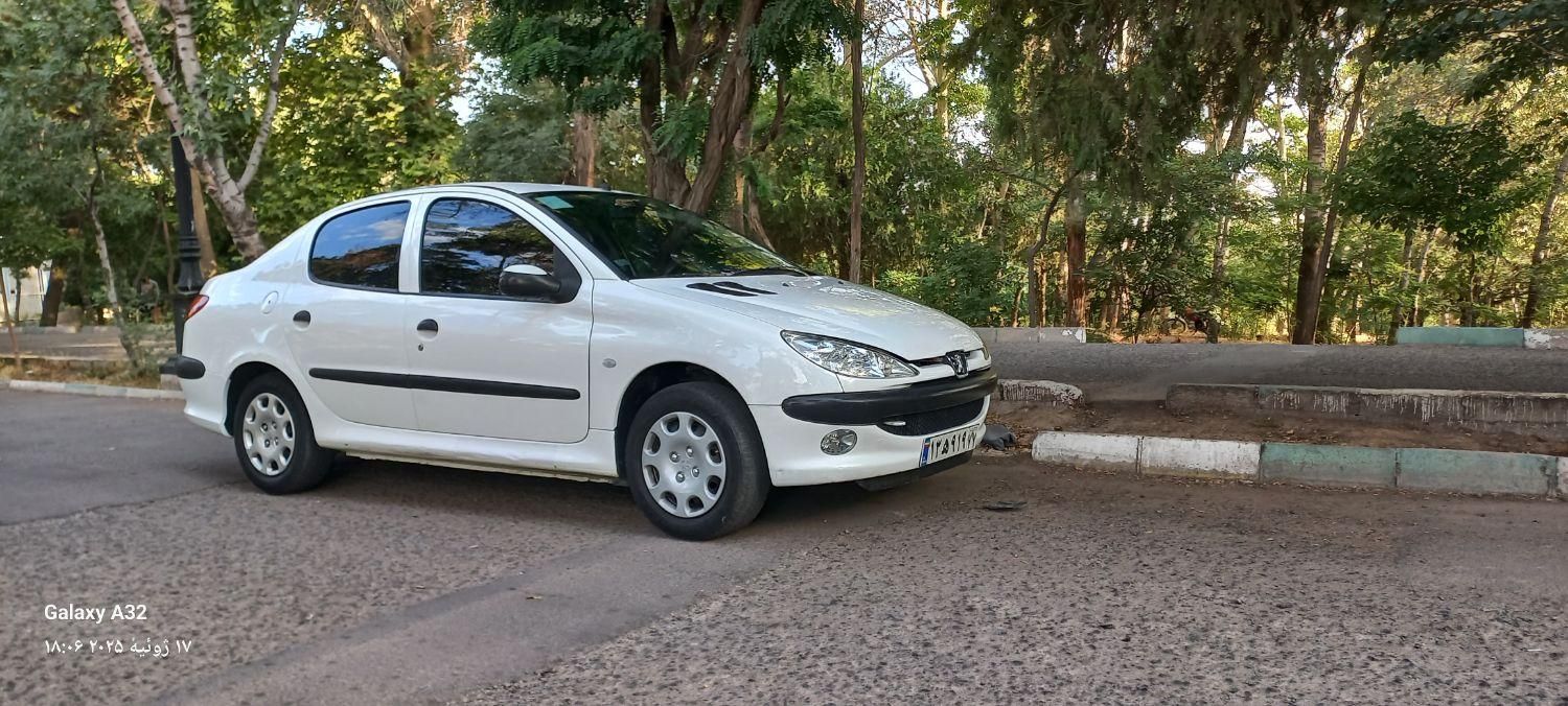 پژو ۲۰۶ صندوق دار v8 - 1398