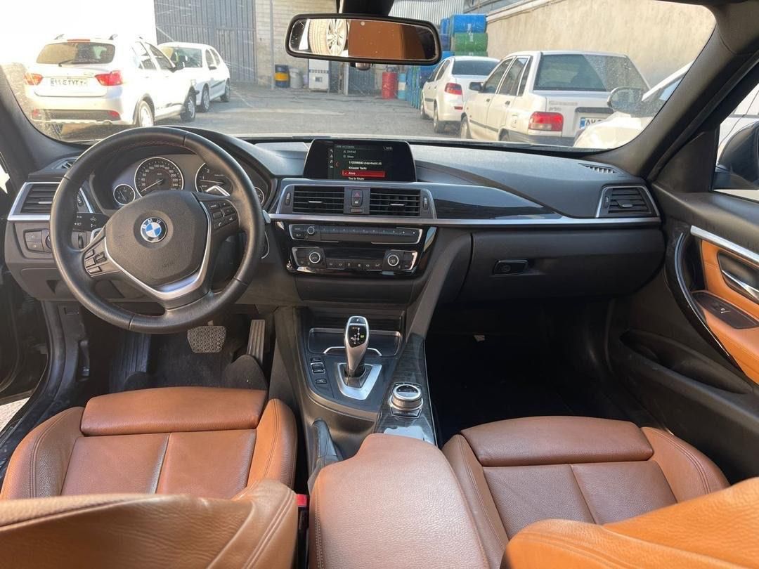 ب ام و سری 3 سدان 320i - 2018