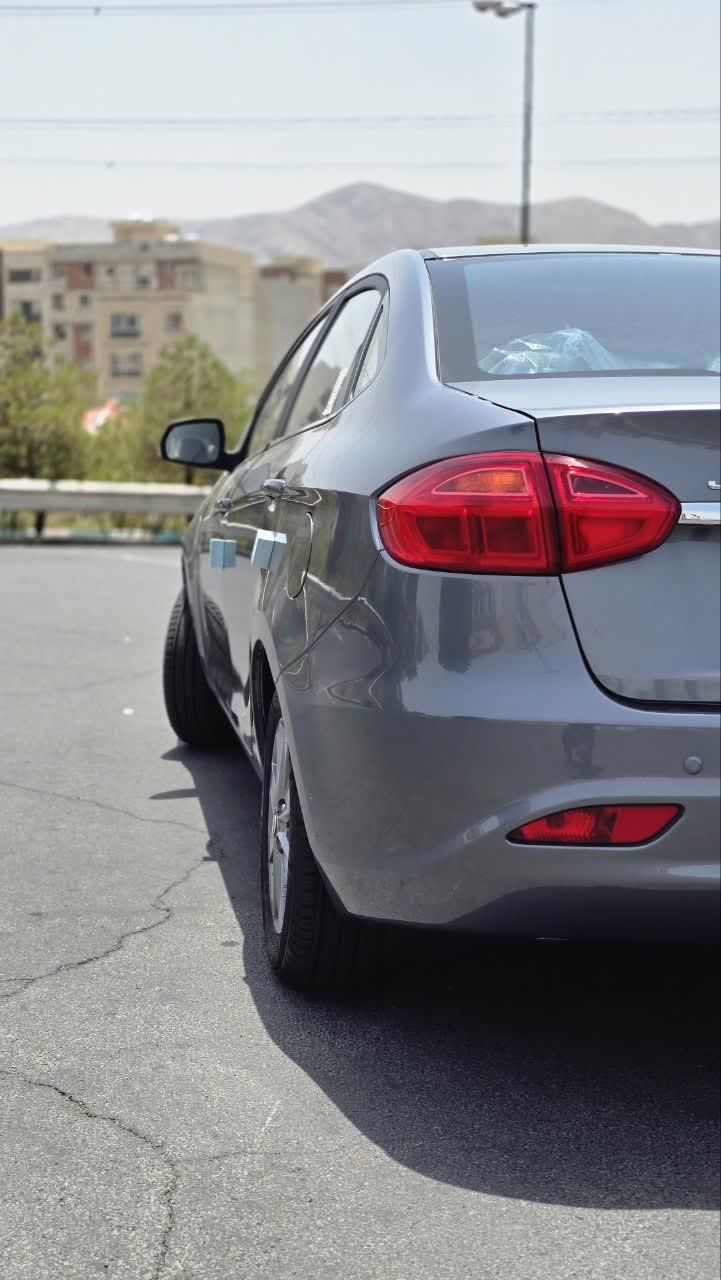 جک J4 اتوماتیک ساده - 1404