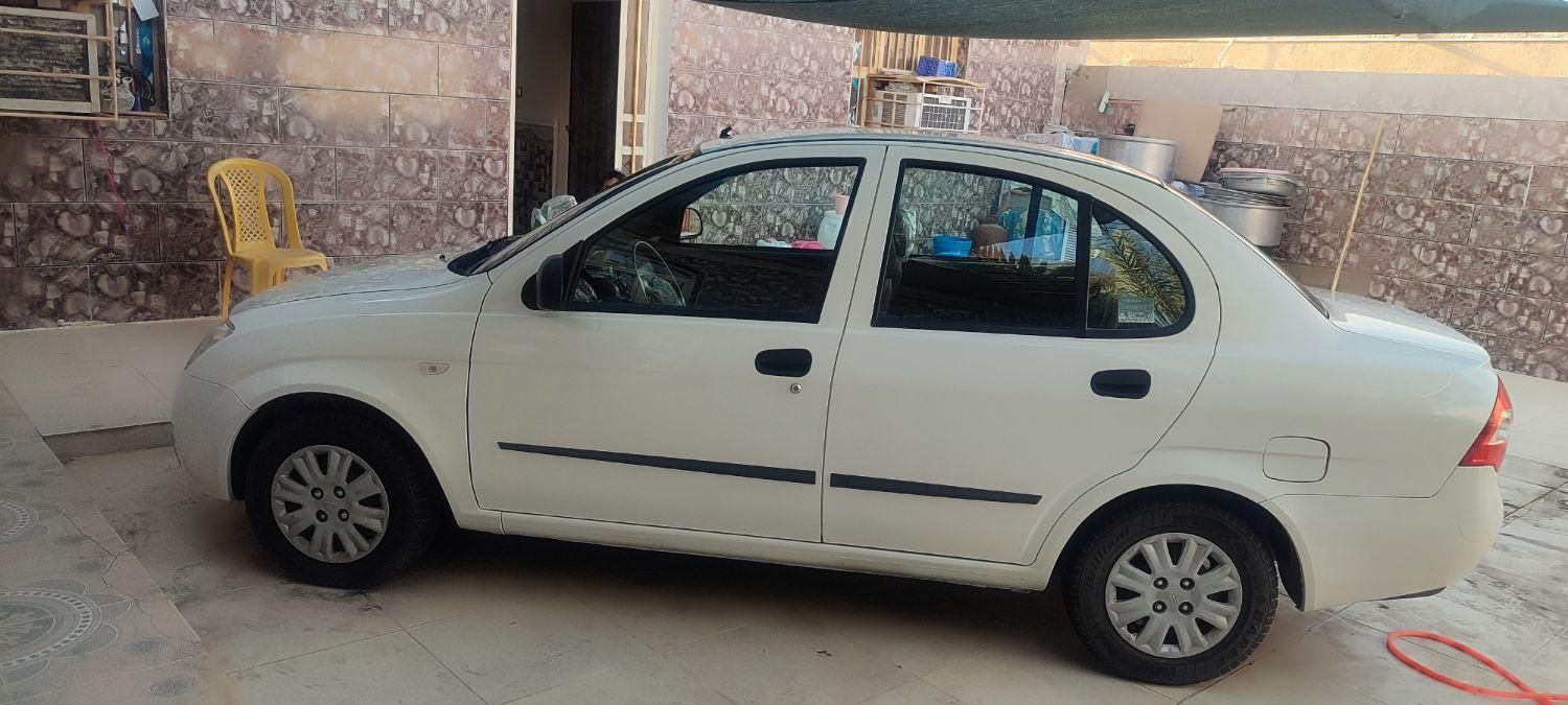 تیبا صندوق دار SX - 1401