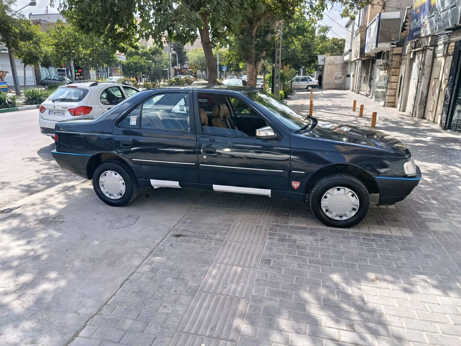 پژو 405 GLX - 1383