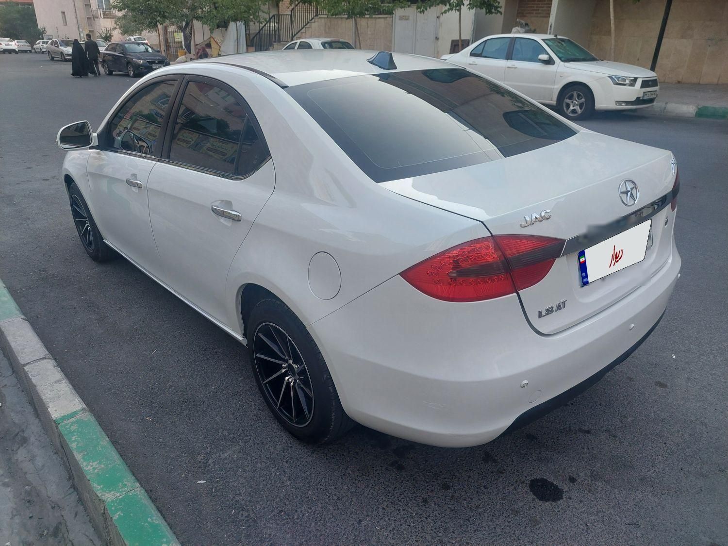 جک J5 اتوماتیک - 1396