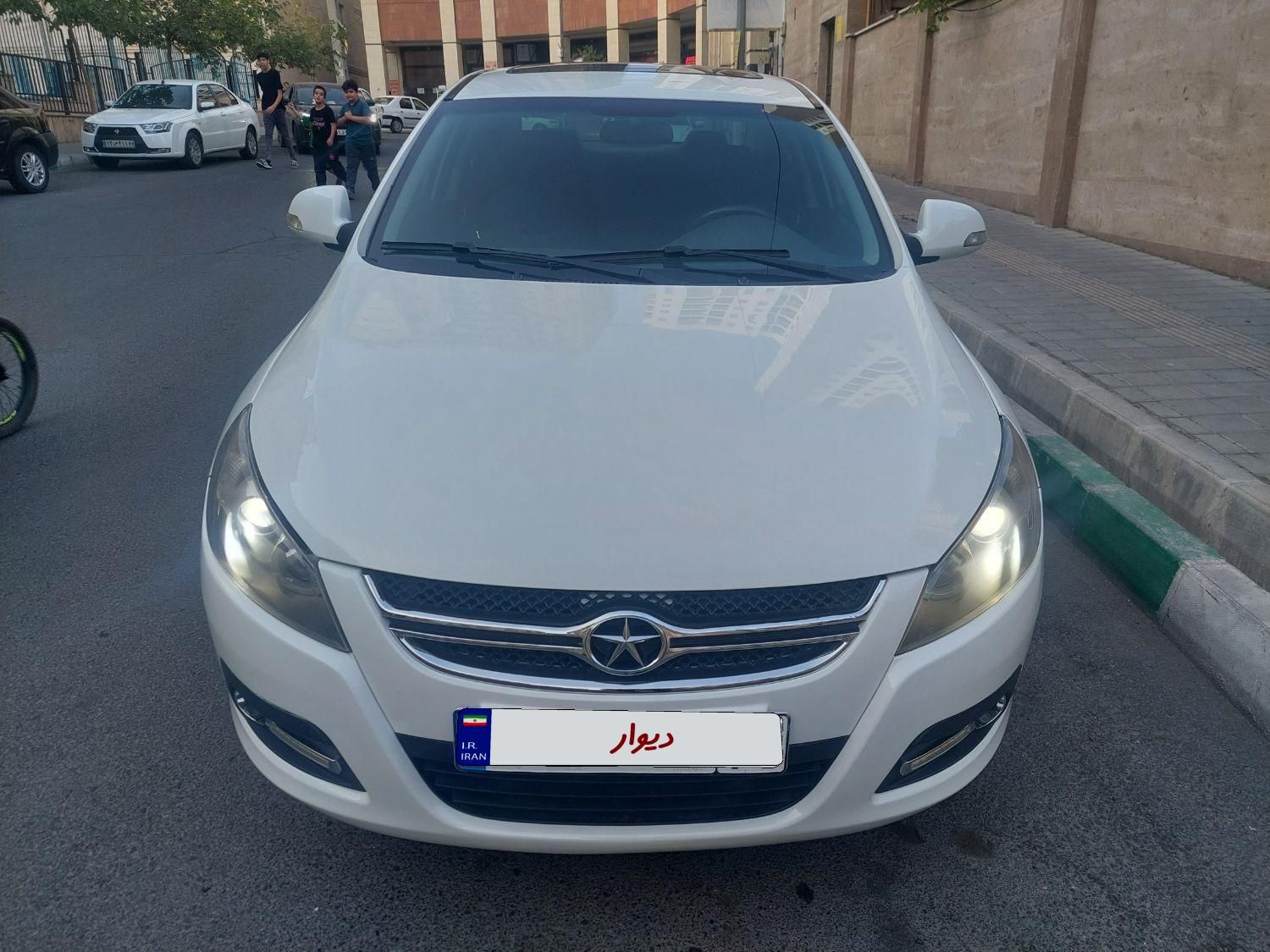 جک J5 اتوماتیک - 1396