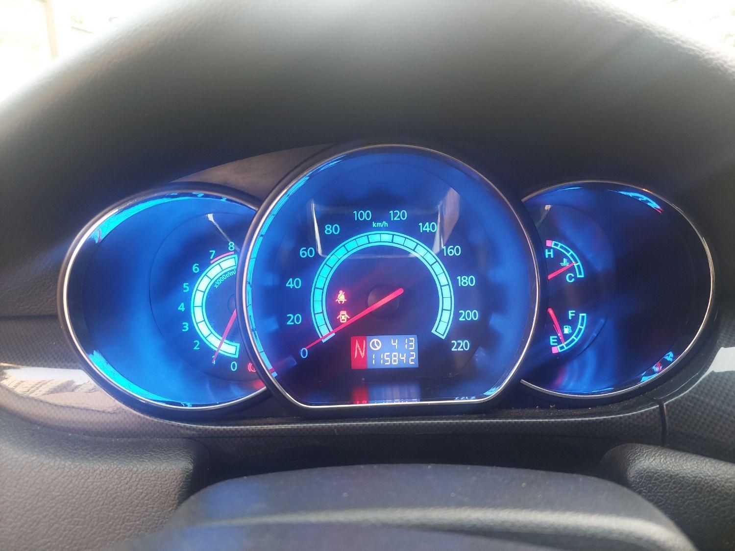 جک J5 اتوماتیک - 1396