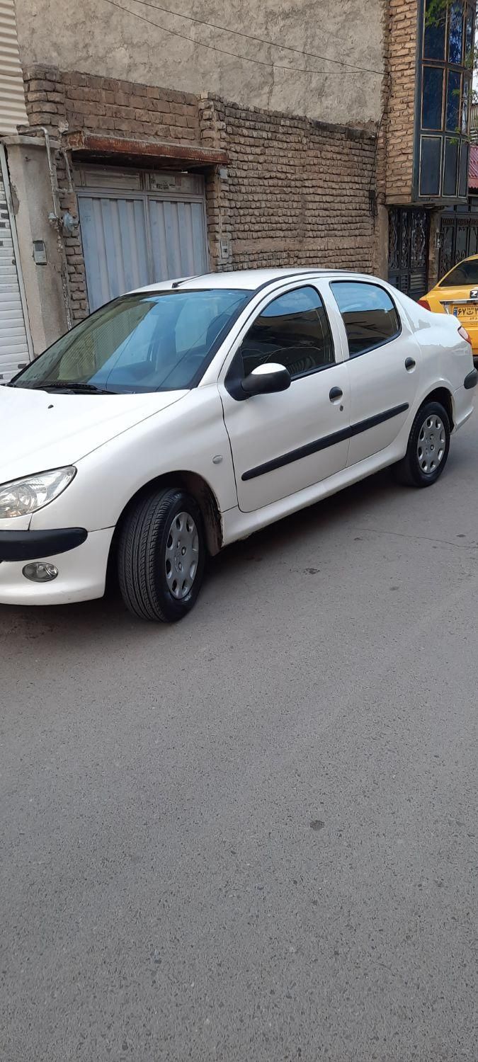 پژو ۲۰۶ صندوق دار v8 - 1388
