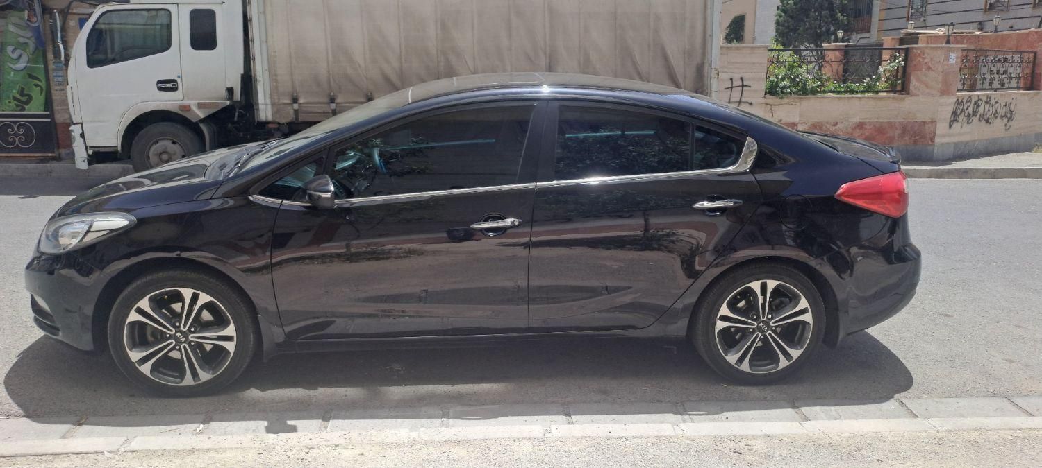 کیا سراتو 2.0 لیتر اتوماتیک GT لاین - 2014