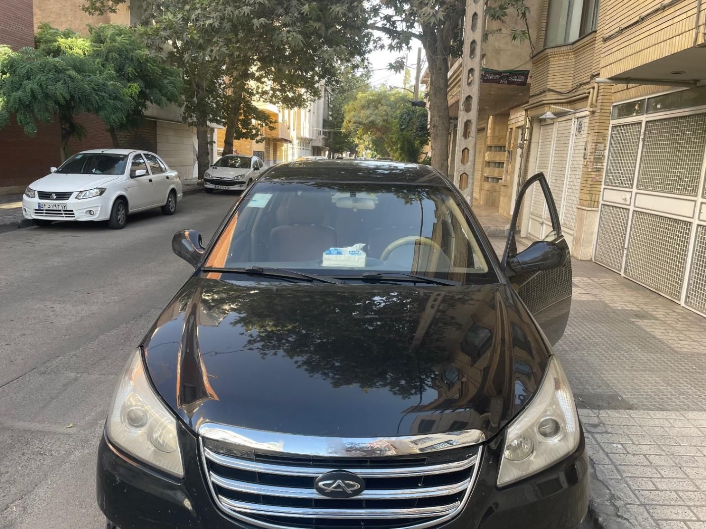 ام وی ام 550 اتوماتیک - 1395