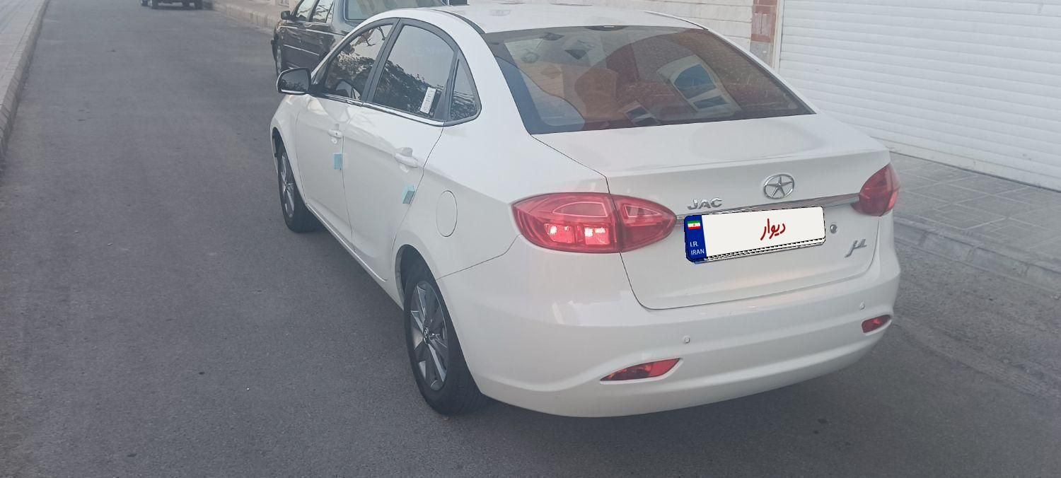 جک J4 اتوماتیک ساده - 1403