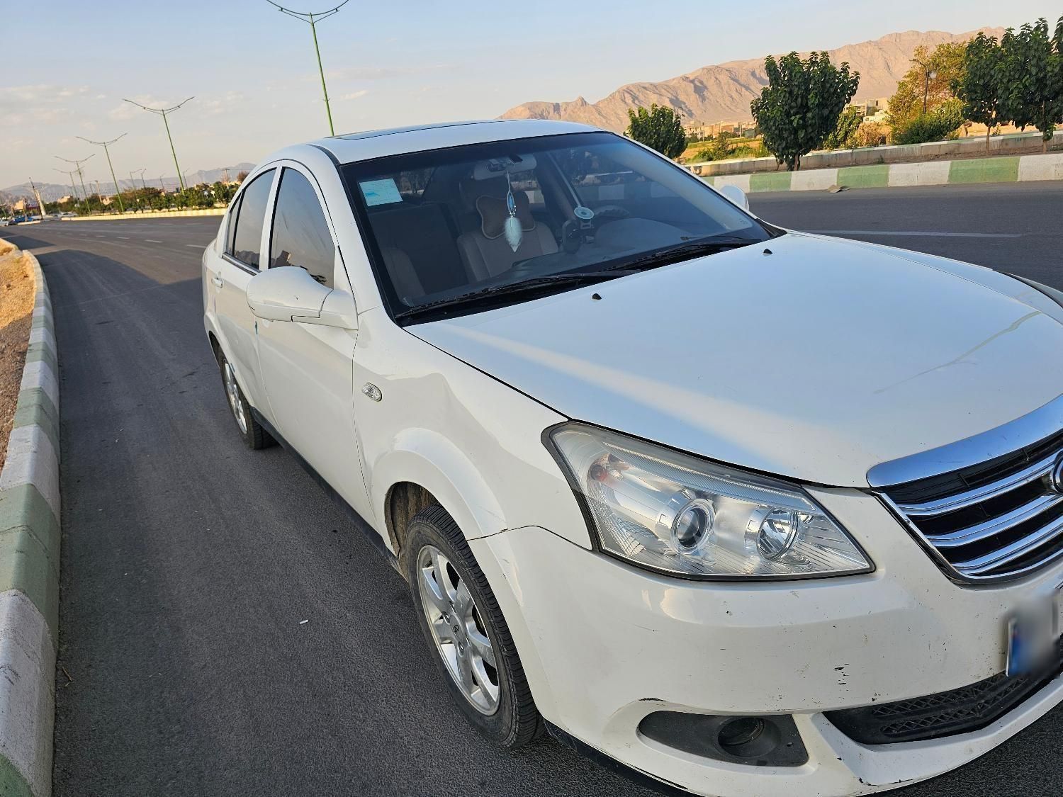 ام وی ام 550 دنده‌ای - 1394