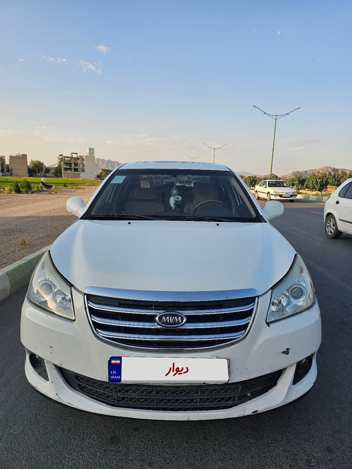 خودرو ام وی ام، 550 آگهی ann_19403625