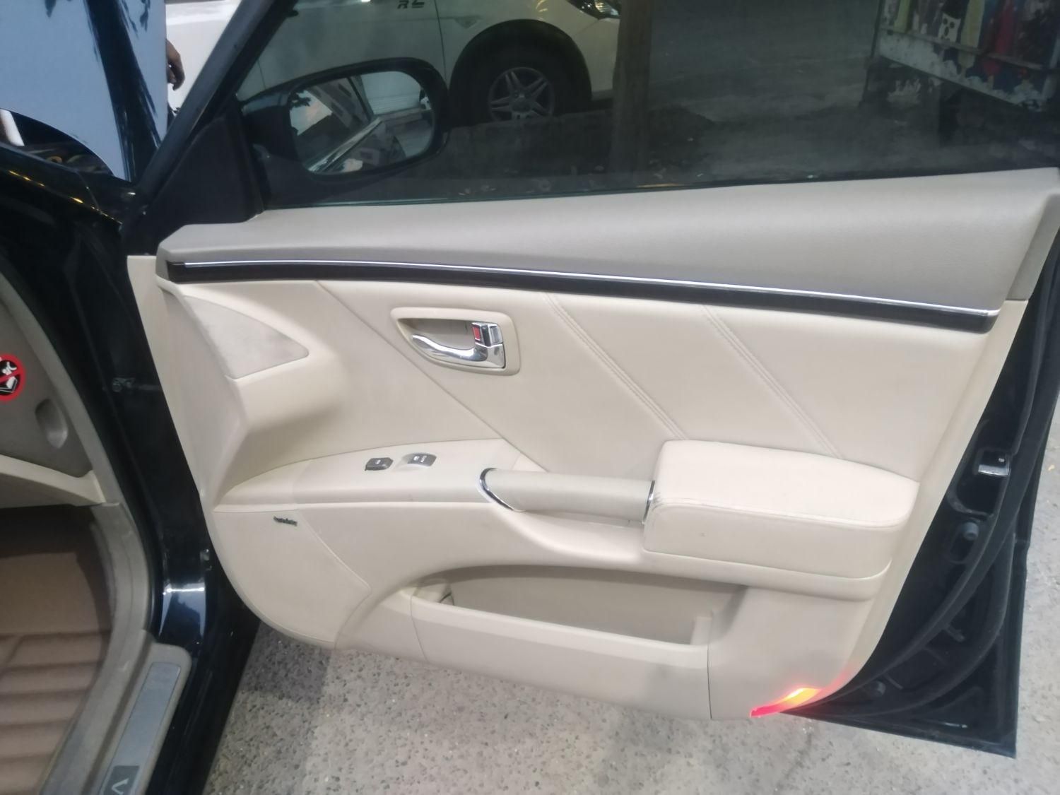 هیوندای آزرا (گرنجور) 3300cc - 2009