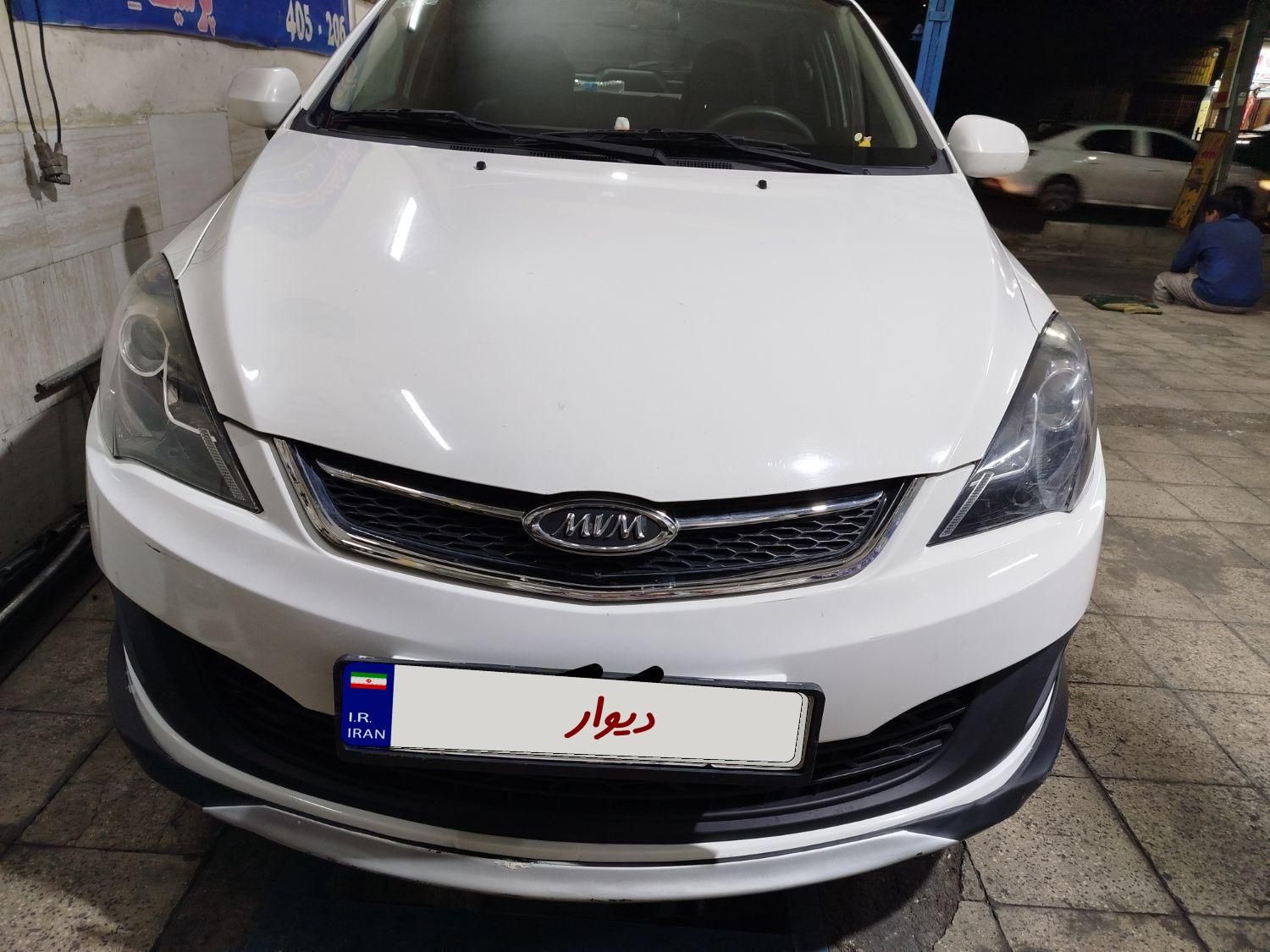 ام وی ام 315 هاچ بک اسپرت لاکچری - 1396
