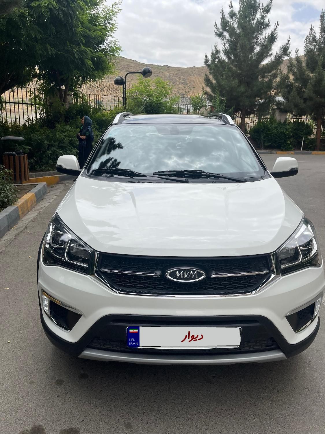 ام وی ام X22 دنده ای اسپرت لاکچری - 1402